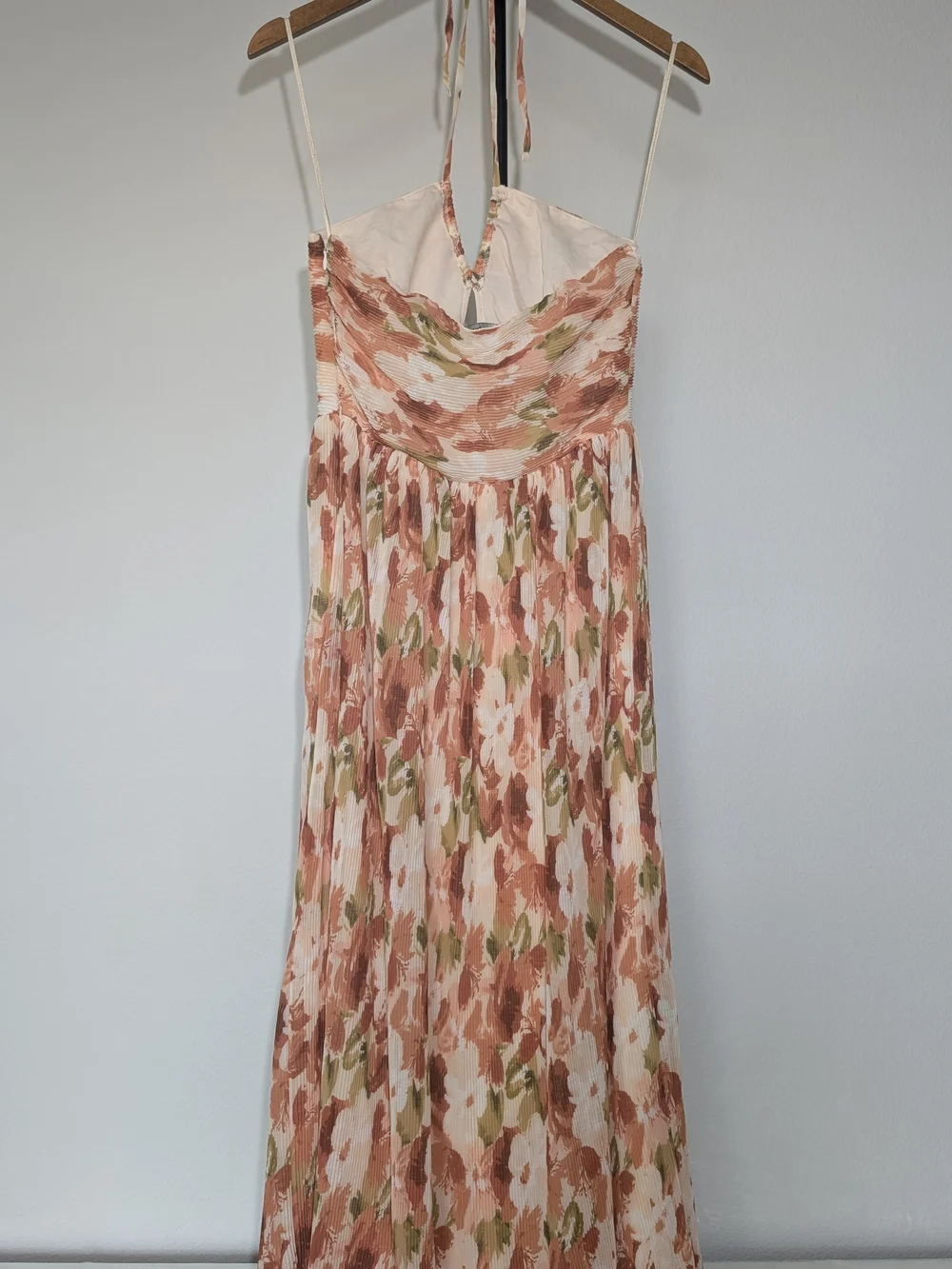 NWT Abercrombie & Fitch Drama Halter Maxi Dress